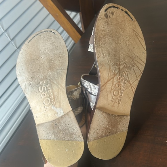 Michael Kors Brown Leather Sandal with Gold Embellishment Women Size 8 - Picture 12 of 14